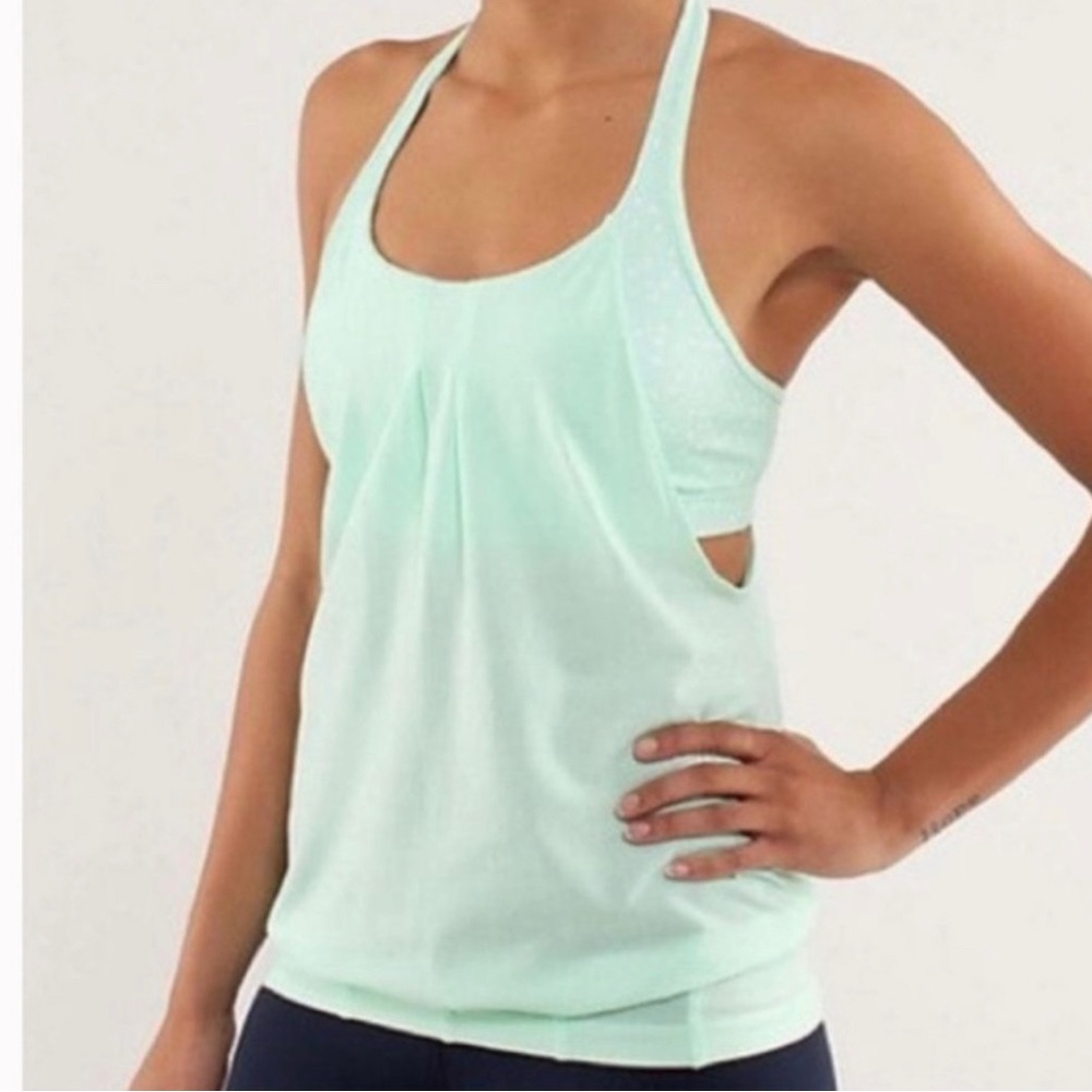 Lululemon practice freely racer back tank with built in bra mint green size 4